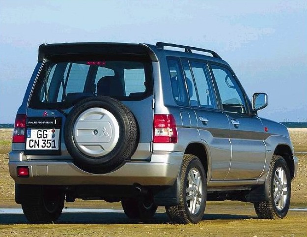 mitsubishi-pajero-pinin05.jpg