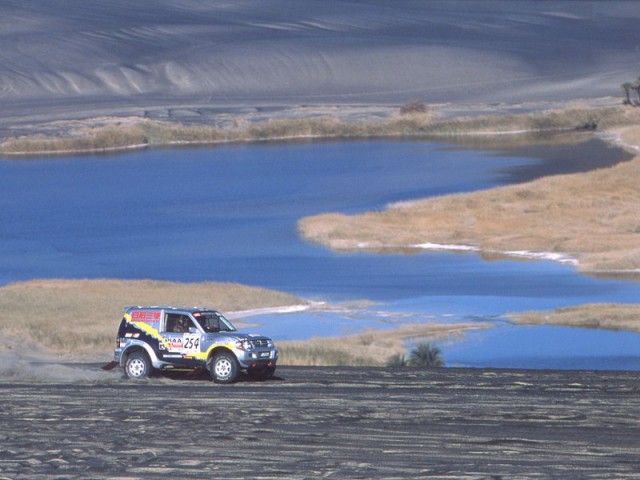 dakar_pajero_08.jpg