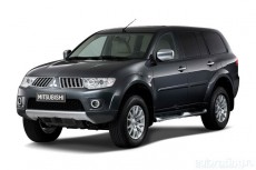 pajero_sport_05.jpg